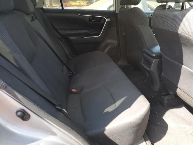 2T3H1RFV2KC006499 - 2019 TOYOTA RAV4 LE Серебристый фото 11