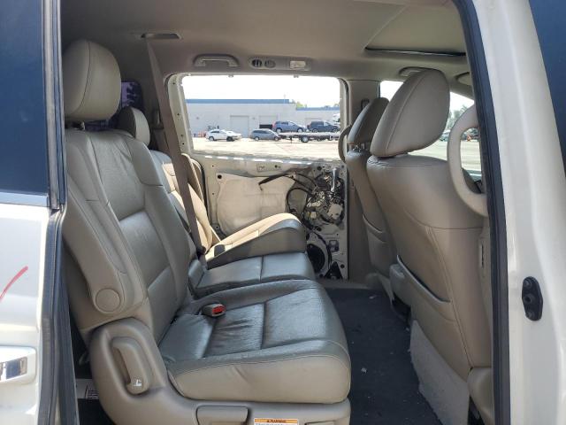 5FNRL5H66HB000151 - 2017 HONDA ODYSSEY EXL WHITE photo 11