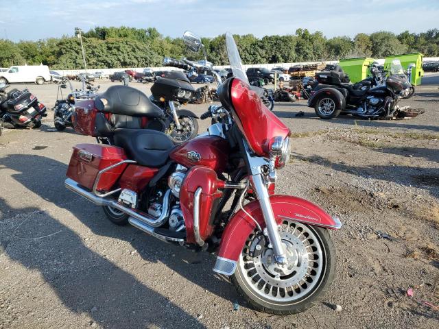 1HD1FCM12CB664637 - 2012 HARLEY-DAVIDSON FLHTCU ULTRA CLASSIC ELECTRA GLIDE RED photo 1