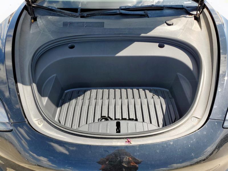 5YJ3E1EA1NF353992 - 2022 TESLA MODEL 3 BLACK photo 11