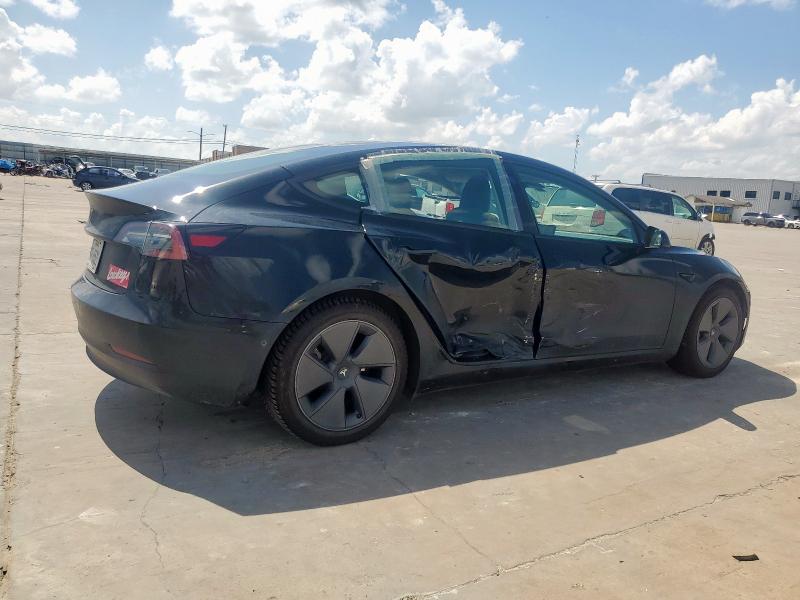 5YJ3E1EA1NF353992 - 2022 TESLA MODEL 3 BLACK photo 3