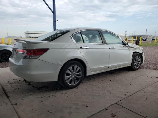 1HGCP3F75CA042548 - 2012 HONDA ACCORD EX WHITE photo 3