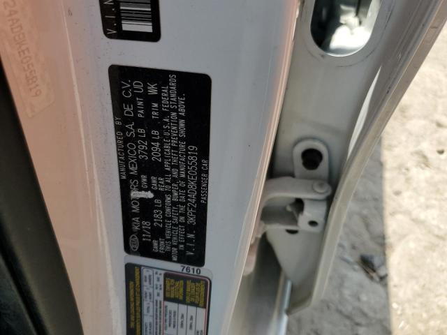 3KPF24AD8KE055819 - 2019 KIA FORTE FE WHITE photo 12