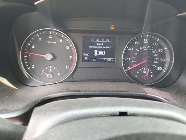 3KPF24AD8KE055819 - 2019 KIA FORTE FE WHITE photo 9