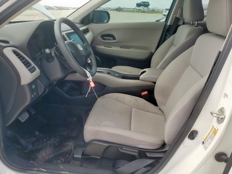 3CZRU5H56JM709727 - 2018 HONDA HR-V EX WHITE photo 7