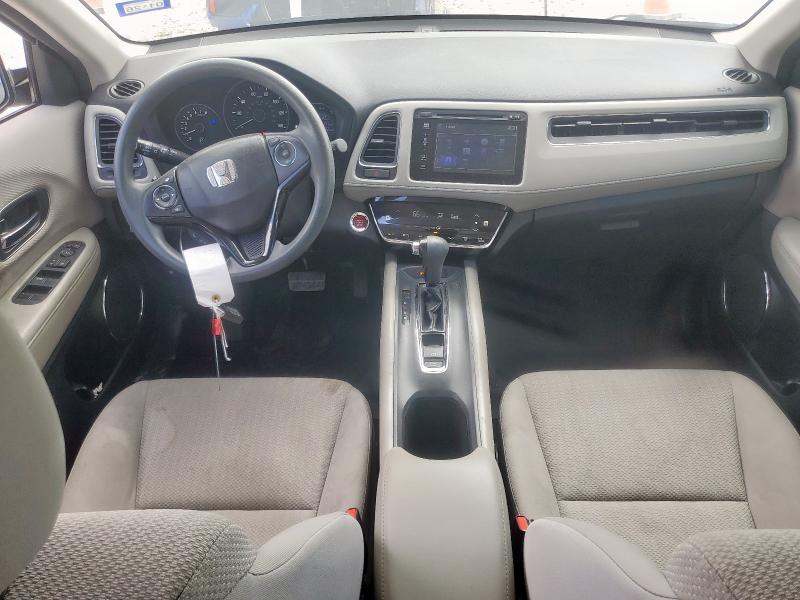 3CZRU5H56JM709727 - 2018 HONDA HR-V EX WHITE photo 8