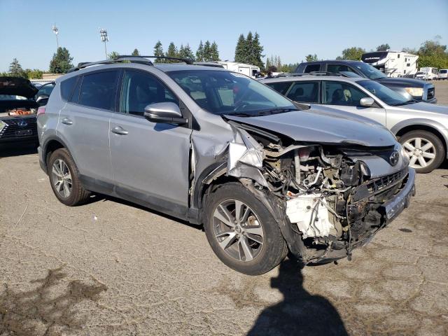 2T3RFREV0HW575432 - 2017 TOYOTA RAV4 XLE SILVER photo 4