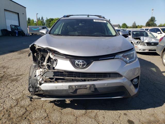 2T3RFREV0HW575432 - 2017 TOYOTA RAV4 XLE SILVER photo 5