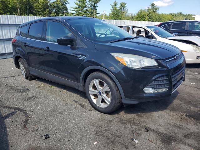1FMCU9G90FUC30838 - 2015 FORD ESCAPE SE BLACK photo 4