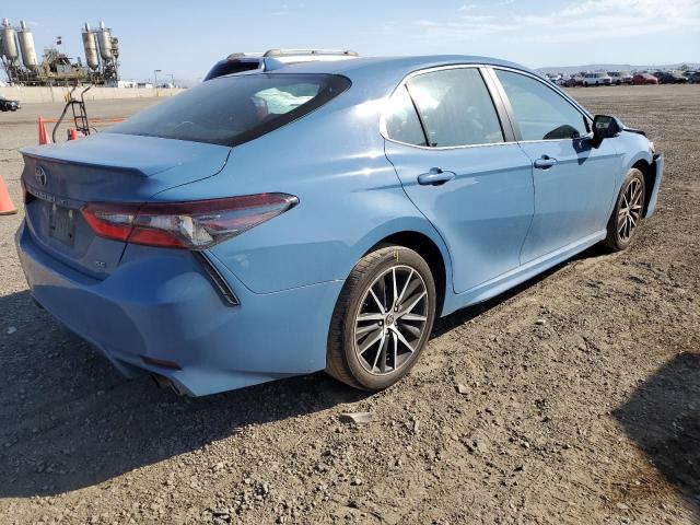 4T1G11AK6PU095132 - 2023 TOYOTA CAMRY SE NIGHT SHADE BLUE photo 3