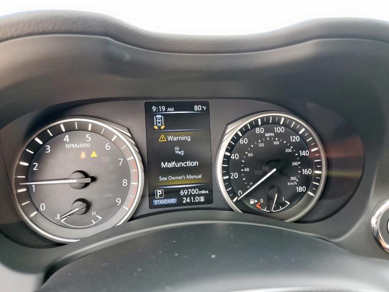 JN1EV7AR5KM553092 - 2019 INFINITI Q50 LUXE SILVER photo 9