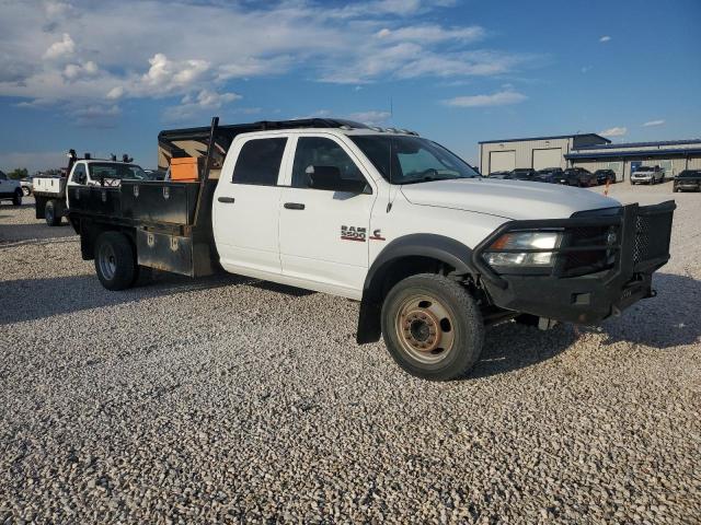 3C7WRNFL5GG135305 - 2016 RAM 5500 თეთრი ფოტო 4