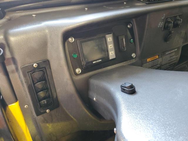 S2LH4BVT0166 - 2019 MISC CRSR Gelb Foto 9