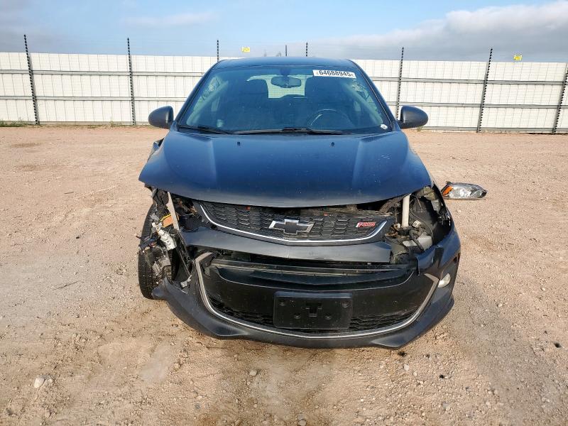 1G1JD6SH8J4103068 - 2018 CHEVROLET SONIC LT 石墨色 照片 5