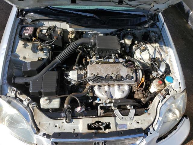 2HGEJ6677WH529820 - 1998 HONDA CIVIC LX SILVER photo 11