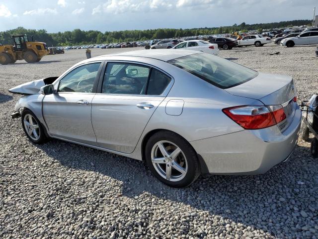 1HGCR2F71DA059594 - 2013 HONDA ACCORD EX SILVER photo 2