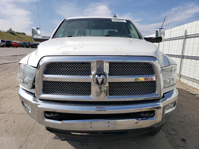 3C6UR5DL9JG403147 - 2018 RAM 2500 SLT თეთრი ფოტო 5