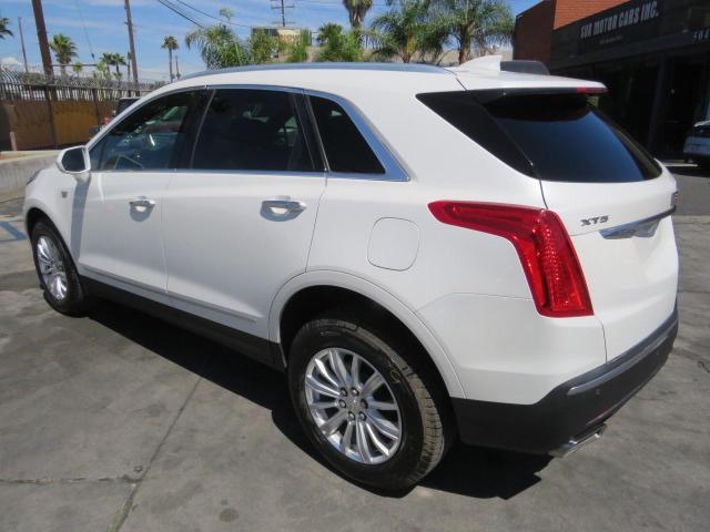 1GYKNARSXJZ161385 - 2018 CADILLAC XT5 WHITE photo 4