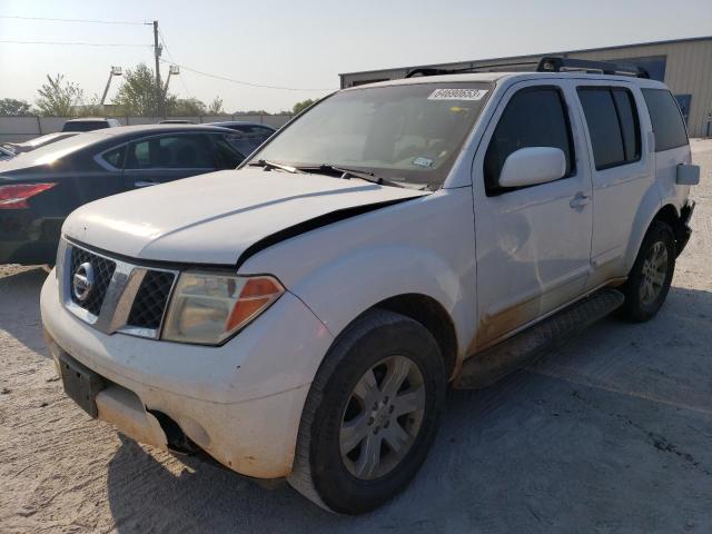 5N1AR18U86C616183 - 2006 NISSAN PATHFINDER LE WHITE photo 1