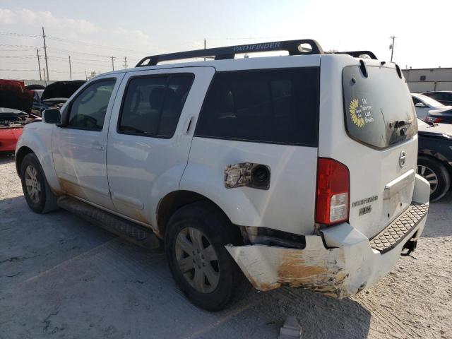 5N1AR18U86C616183 - 2006 NISSAN PATHFINDER LE WHITE photo 2