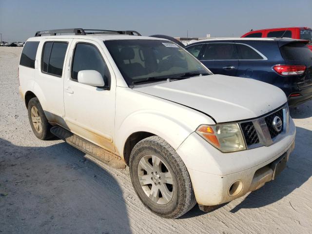 5N1AR18U86C616183 - 2006 NISSAN PATHFINDER LE WHITE photo 4