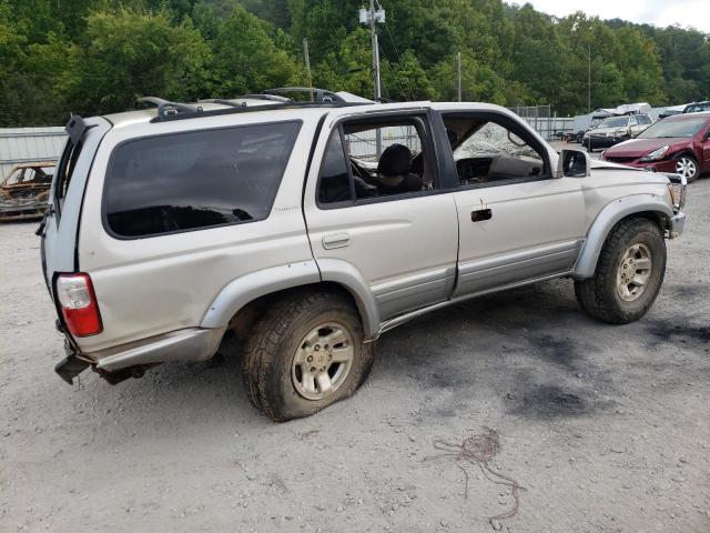 JT3HN87R3W0138104 - 1998 TOYOTA 4RUNNER LIMITED SILVER photo 3