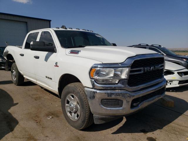 3C6UR5CL4KG644746 - 2019 RAM 2500 TRADESMAN WHITE photo 4