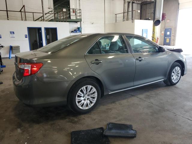4T4BF1FK1CR201541 - 2012 TOYOTA CAMRY BASE 灰色 照片 3