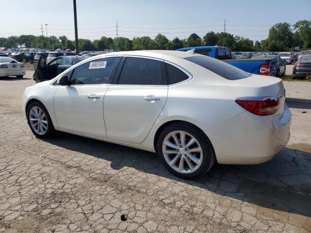 1G4PS5SKXC4184599 - 2012 BUICK VERANO WHITE photo 2