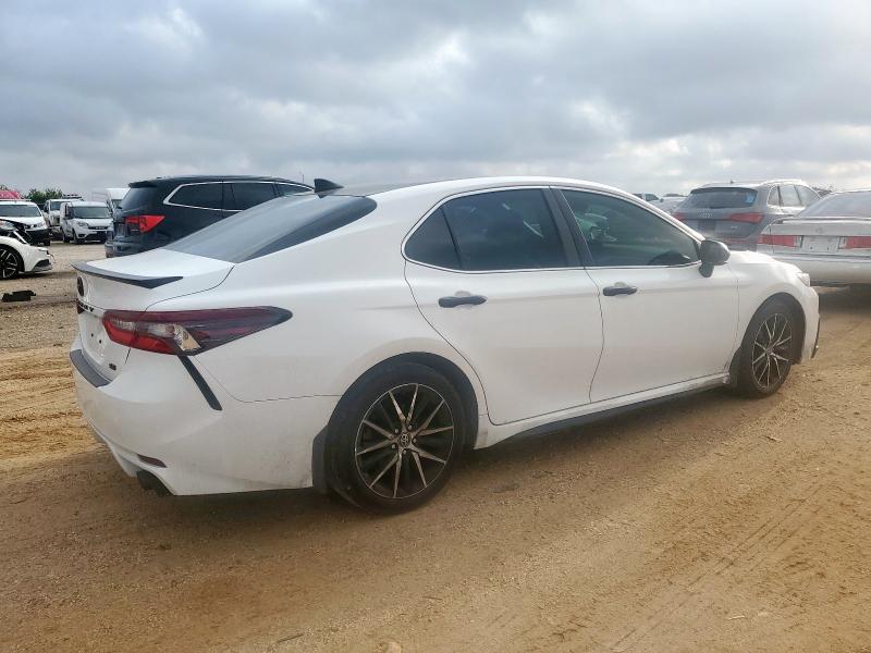 4T1T11AK4PU726622 - 2023 TOYOTA CAMRY SE NIGHT SHADE WHITE photo 3