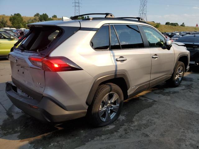 JTMMWRFV0RD210756 - 2024 TOYOTA RAV4 LE SILVER photo 3