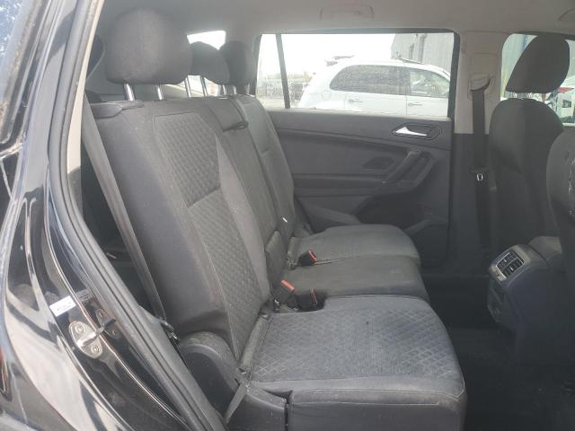 3VV1B7AX4JM015118 - 2018 VOLKSWAGEN TIGUAN S 黑色 照片 11