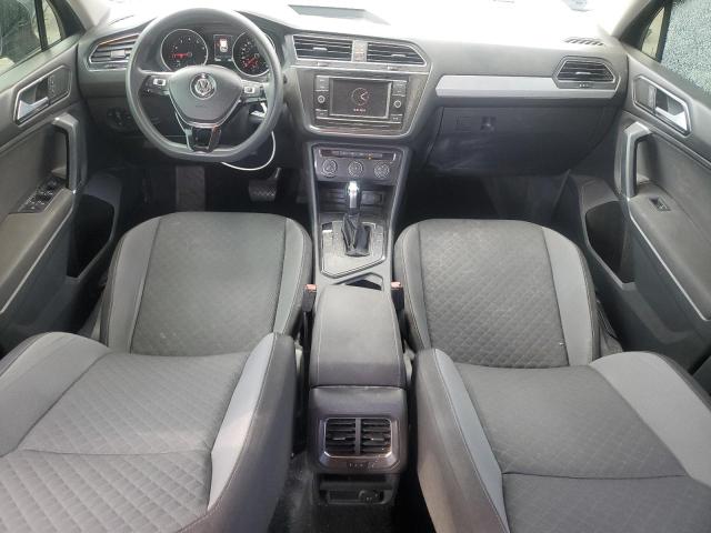 3VV1B7AX4JM015118 - 2018 VOLKSWAGEN TIGUAN S 黑色 照片 8