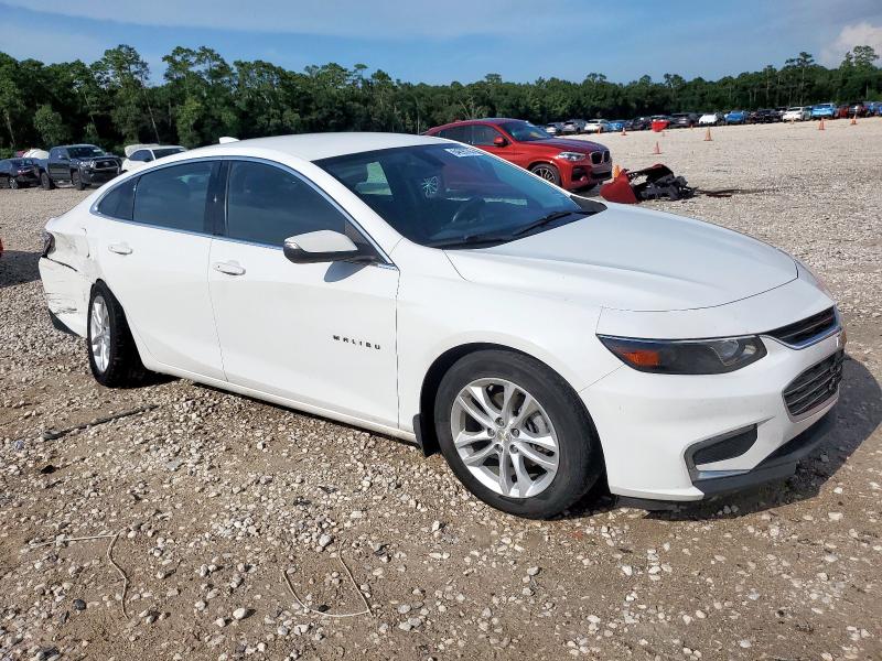 1G1ZE5ST7HF124412 - 2017 CHEVROLET MALIBU LT WHITE photo 4
