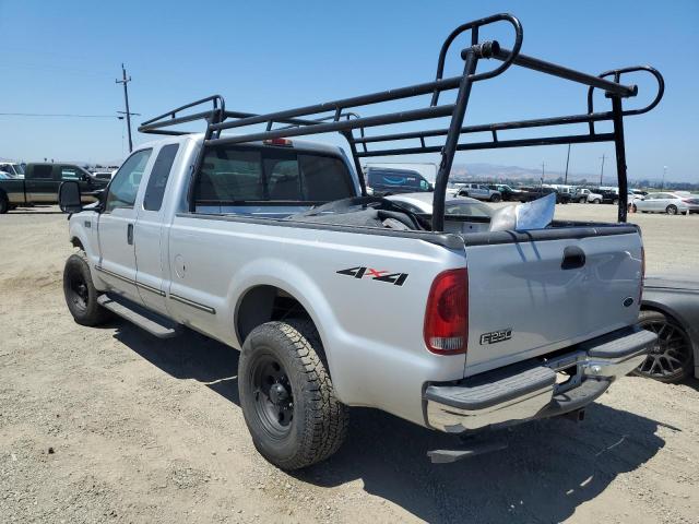 1FTNX21F4XEB10885 - 1999 FORD F250 SUPER DUTY WHITE photo 2