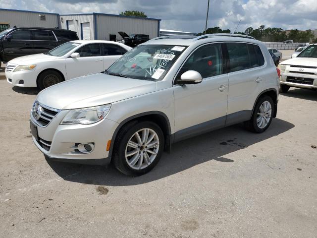 2011 VOLKSWAGEN TIGUAN S, 