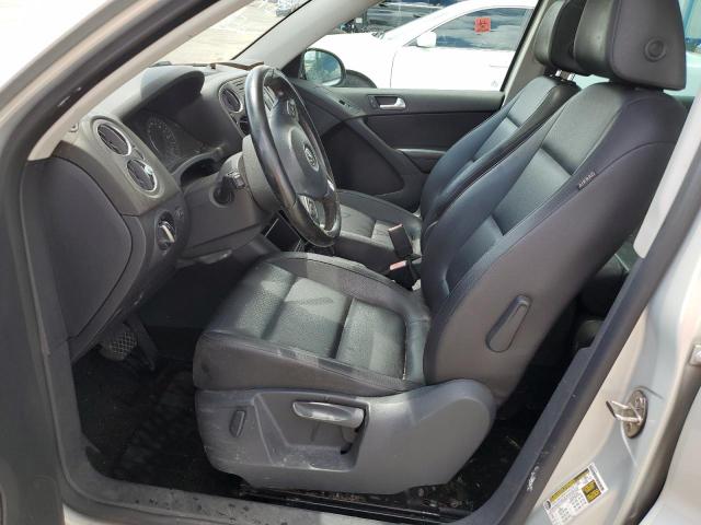 WVGBV7AX8BW561640 - 2011 VOLKSWAGEN TIGUAN S SILVER photo 7