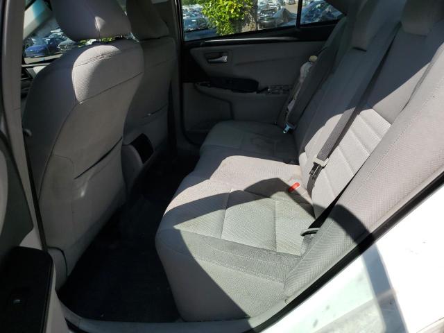 4T4BF1FKXGR516957 - 2016 TOYOTA CAMRY LE WHITE photo 10