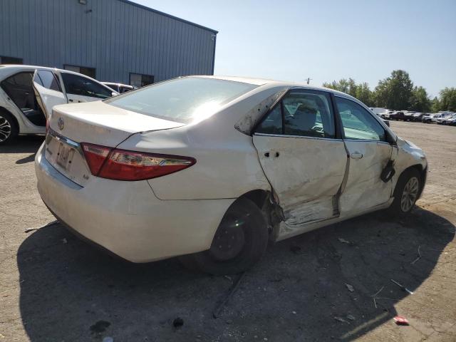 4T4BF1FKXGR516957 - 2016 TOYOTA CAMRY LE WHITE photo 3