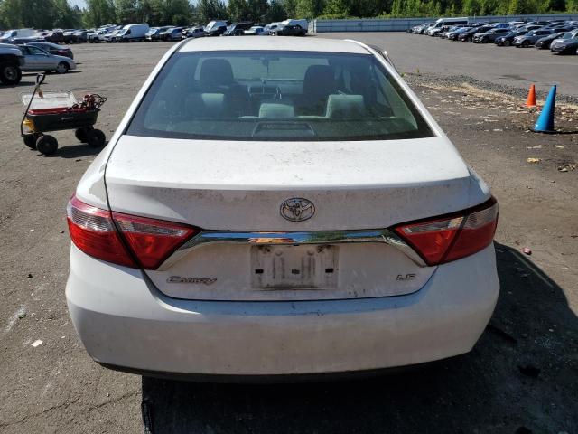 4T4BF1FKXGR516957 - 2016 TOYOTA CAMRY LE WHITE photo 6