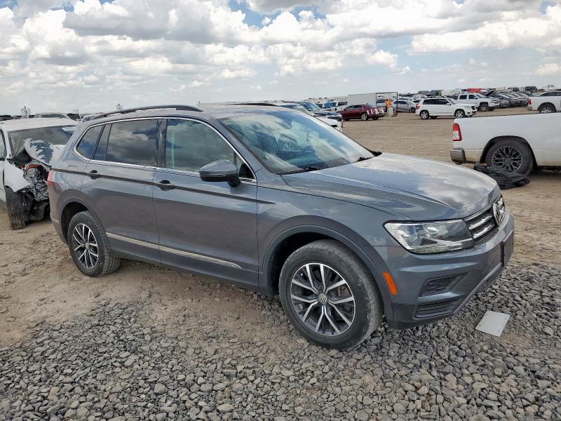 3VV3B7AX2LM138024 - 2020 VOLKSWAGEN TIGUAN SE GRAY photo 4