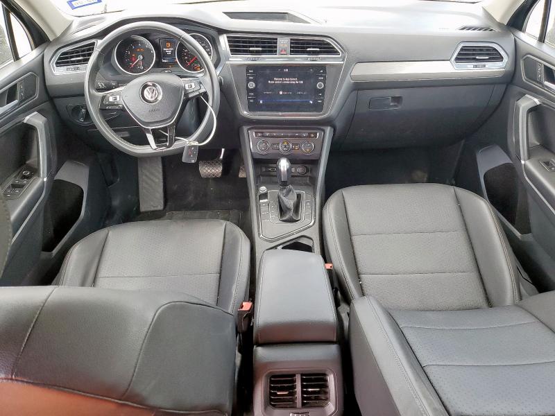 3VV3B7AX2LM138024 - 2020 VOLKSWAGEN TIGUAN SE GRAY photo 8