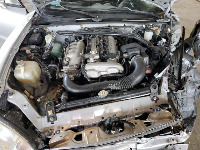 JM1NB353340406624 - 2004 MAZDA MX-5 MIATA BASE SILVER photo 11