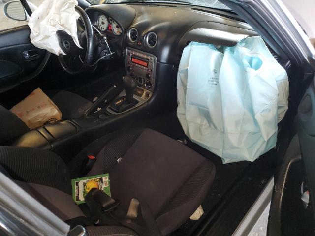 JM1NB353340406624 - 2004 MAZDA MX-5 MIATA BASE SILVER photo 8