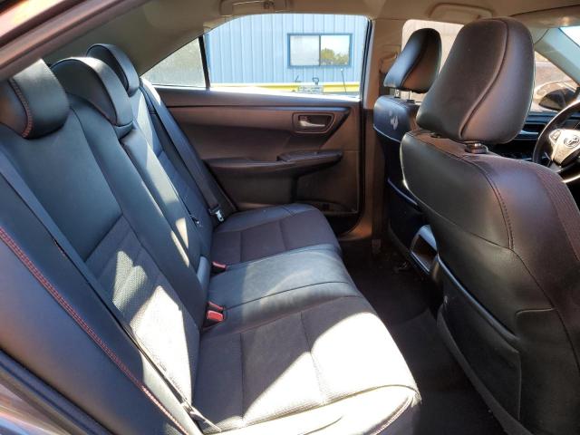 4T4BF1FK1GR577128 - 2016 TOYOTA CAMRY LE GRAY photo 10