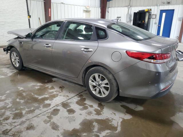 5XXGT4L3XJG220314 - 2018 KIA OPTIMA LX Argent photo 2