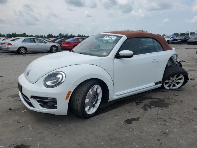 2019 VOLKSWAGEN BEETLE S, 