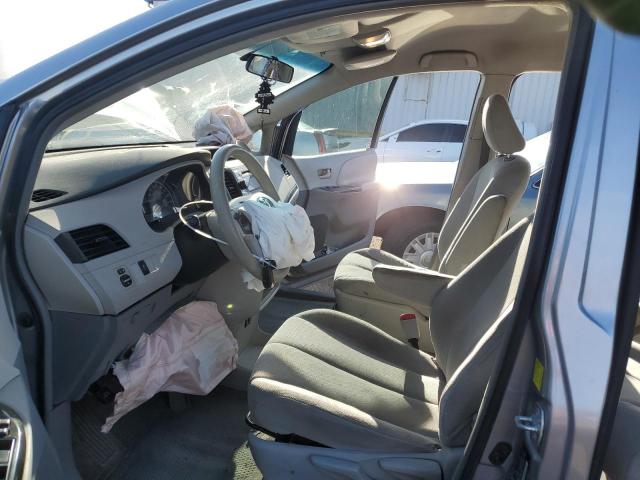 5TDZK3DCXBS135879 - 2011 TOYOTA SIENNA SILVER photo 7