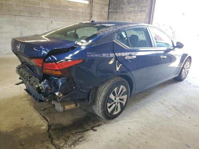 1N4BL4BVXKN309406 - 2019 NISSAN ALTIMA S BLUE photo 3