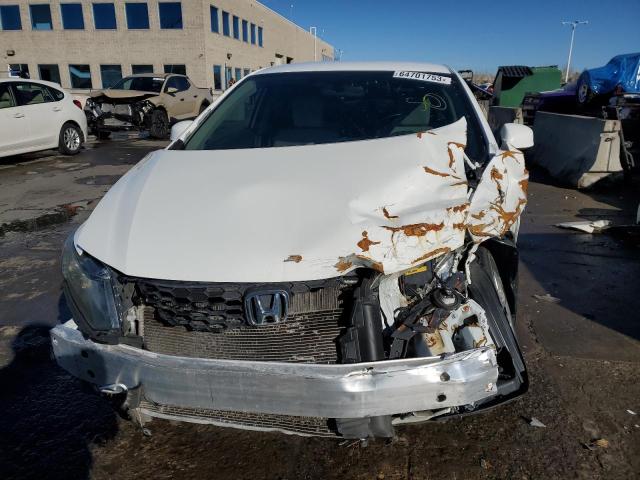 19XFB2F58DE257620 - 2013 HONDA CIVIC LX WHITE photo 5